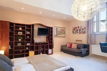 Charming Flat In The Center * 布达佩斯