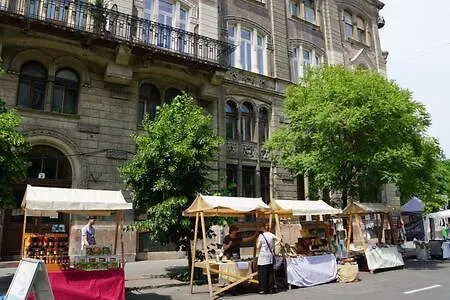 Charming Flat In The Center * Budapeste